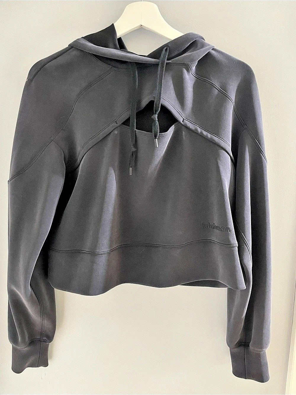 lululemon Smooth Spacer Cropped Hoodie Black Cropped Hoodie Like New